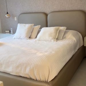Cama 140